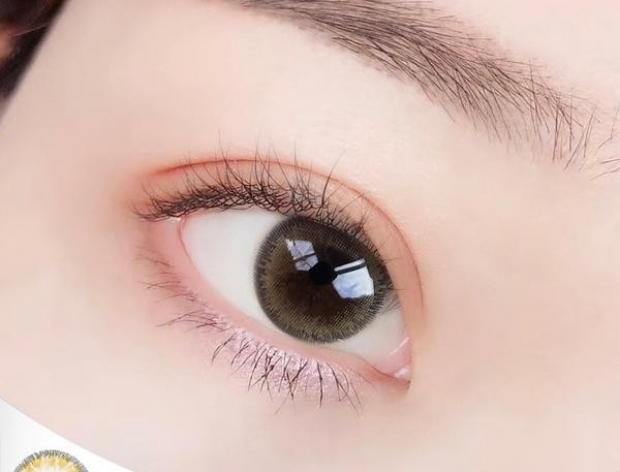 ĐEO LENS CÓ TỐT CHO MẮT KHÔNG? NHỮNG LÝ DO BẠN NÊN SỬ DỤNG LENS MẮT